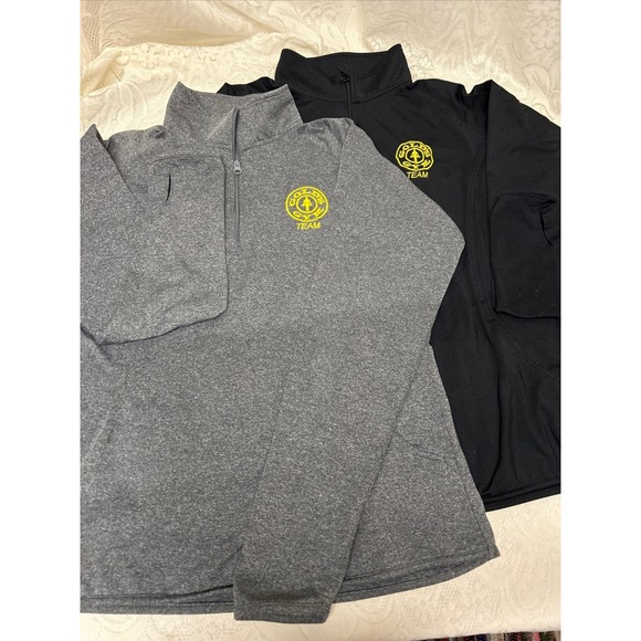 Gold's Gym Tops - Gold's Gym Team Quarter Zip Long Sleeve‎ Pullover Women's Athletic Shirt